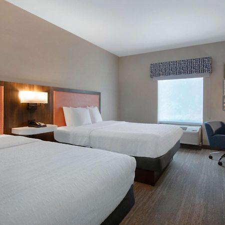 Hampton Inn & Suites Harvey Exteriér fotografie