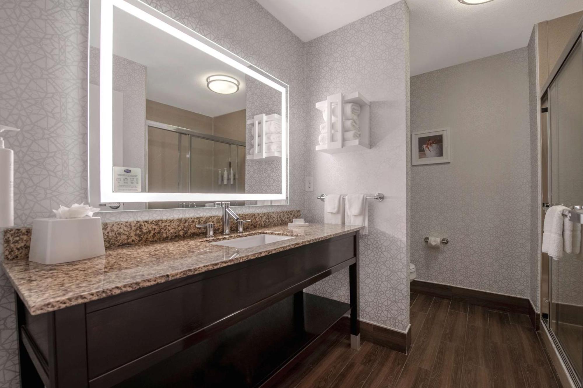 Hampton Inn & Suites Harvey Exteriér fotografie