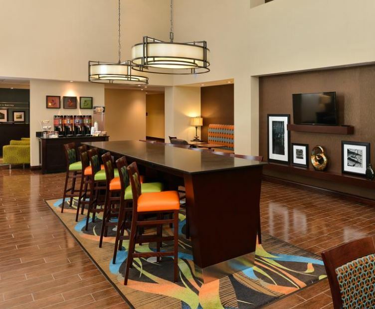 Hampton Inn & Suites Harvey Exteriér fotografie